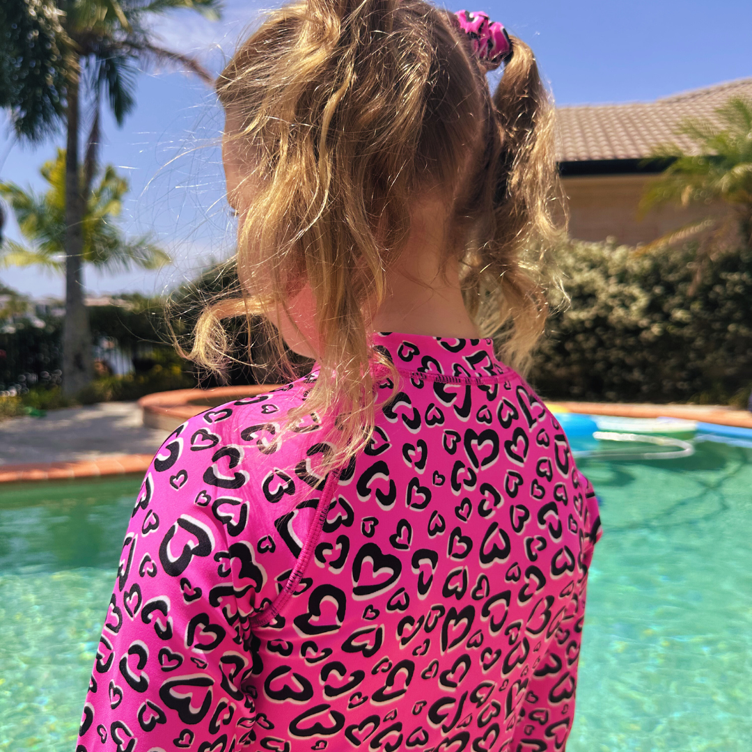 ZipMAE - Girls Swimsuit - Long Sleeve Love Splash
